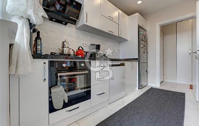 Şenesenevler Minibüs Cad. Üzerinde Ön Cephe Kiralık 2+1 Daire 