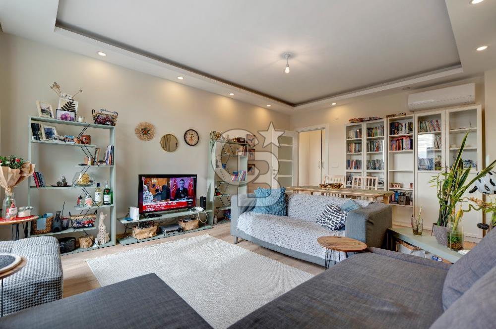 Şenesenevler Minibüs Cad. Üzerinde Ön Cephe Kiralık 2+1 Daire 