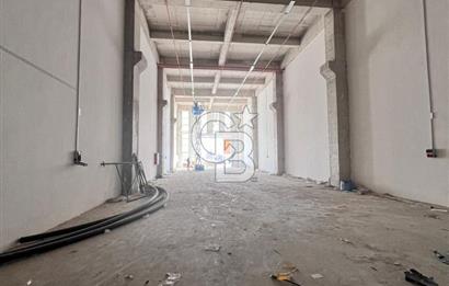OVİNYUM ALÜMİNYUMCULAR SİTESİNDE KİRALIK 584M2 DÜKKAN