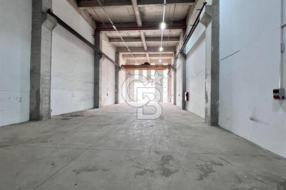 OVİNYUM ALÜMİNYUMCULAR SİTESİNDE KİRALIK 584M2 DÜKKAN