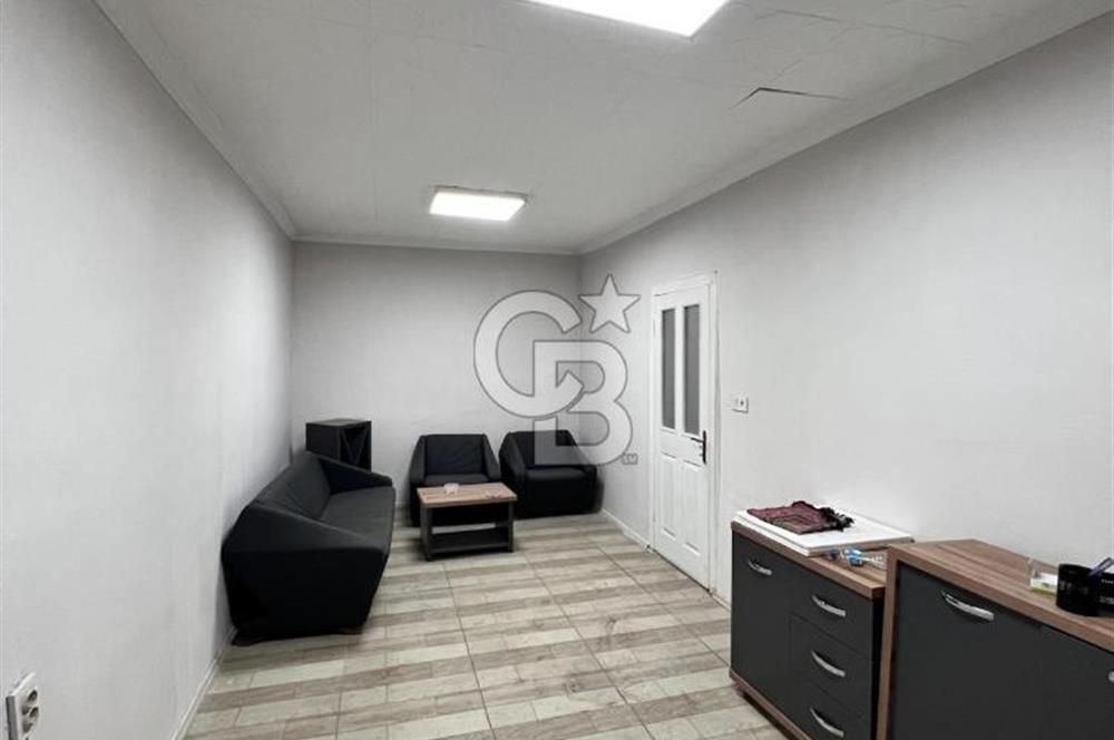 OVİNYUM ALÜMİNYUMCULAR SİTESİNDE KİRALIK 584M2 DÜKKAN