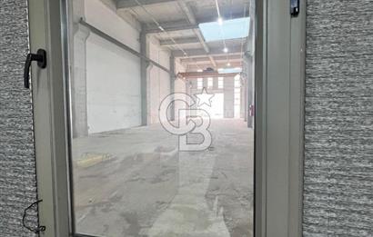 OVİNYUM ALÜMİNYUMCULAR SİTESİNDE KİRALIK 584M2 DÜKKAN