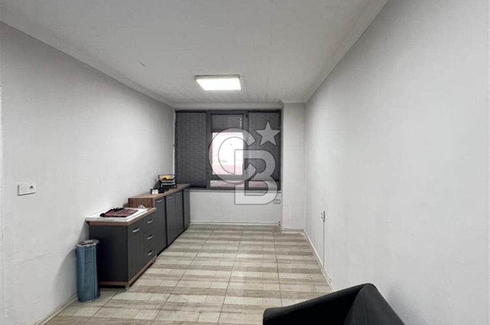 OVİNYUM ALÜMİNYUMCULAR SİTESİNDE KİRALIK 584M2 DÜKKAN