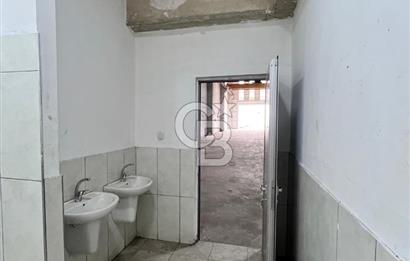 OVİNYUM ALÜMİNYUMCULAR SİTESİNDE KİRALIK 584M2 DÜKKAN