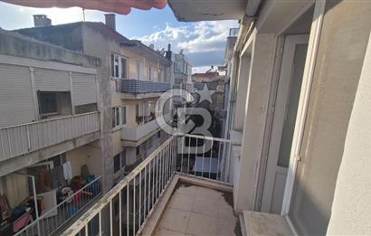 Karşıyaka Alaybey 'de Kiralık Bakımlı 2+1 Daire