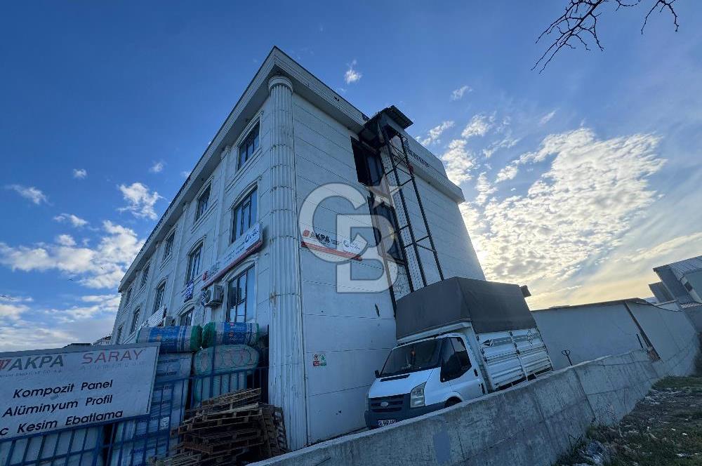 KİRALIK ARNAVUTKÖY'DE 700 M² FABRİKA KATI
