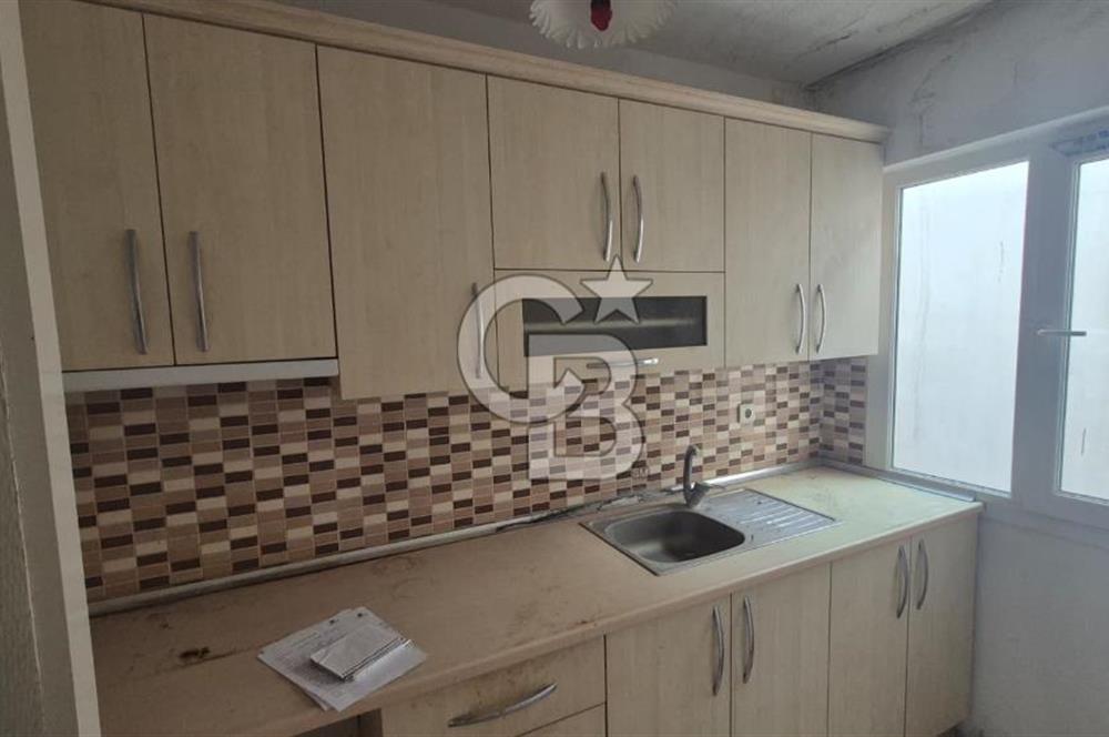 Karşıyaka Alaybey 'de Kiralık Bakımlı 2+1 Daire