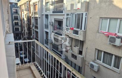 Karşıyaka Alaybey 'de Kiralık Bakımlı 2+1 Daire