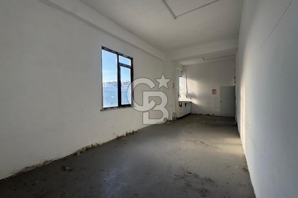 KİRALIK ARNAVUTKÖY'DE 700 M² FABRİKA KATI