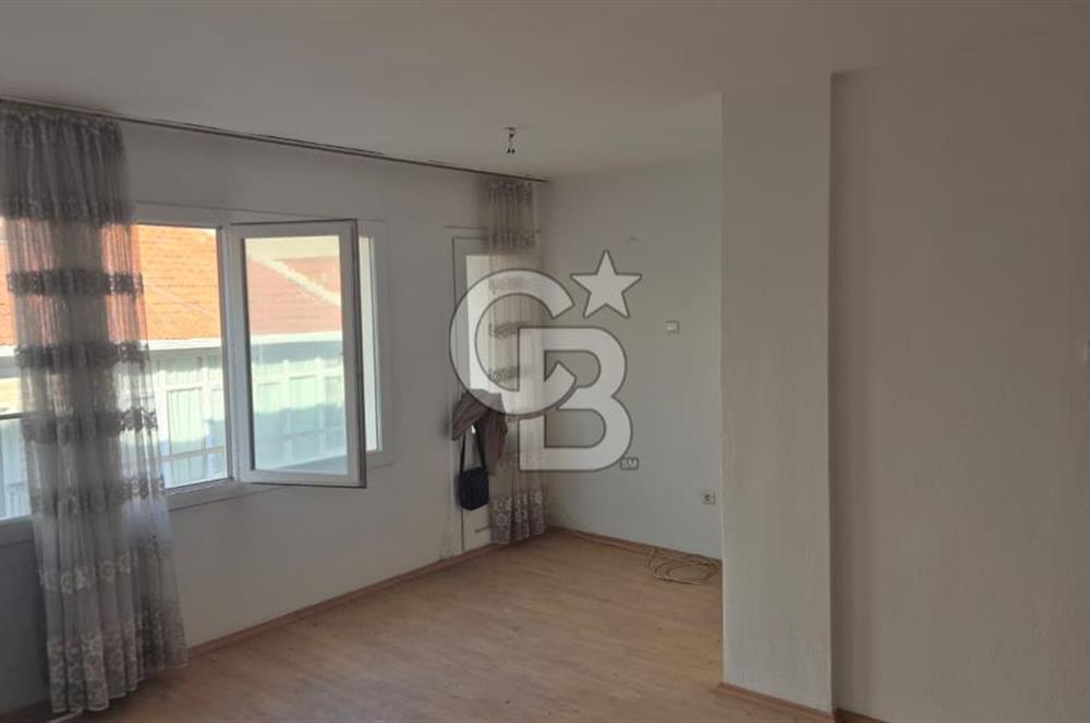 Karşıyaka Alaybey 'de Kiralık Bakımlı 2+1 Daire