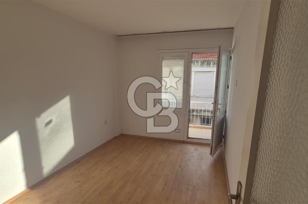 Karşıyaka Alaybey 'de Kiralık Bakımlı 2+1 Daire
