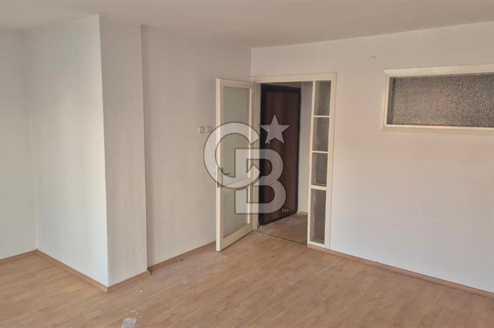 Karşıyaka Alaybey 'de Kiralık Bakımlı 2+1 Daire