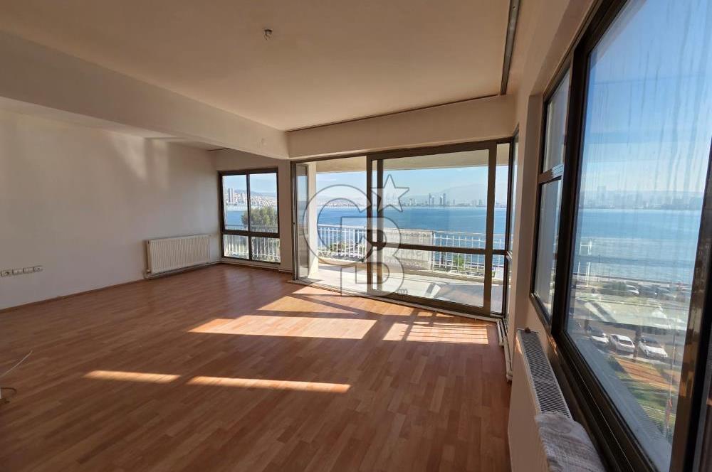 İzmir Karşıyaka Yalısında Satılık Ful Deniz manzaralı 3+1 Daire