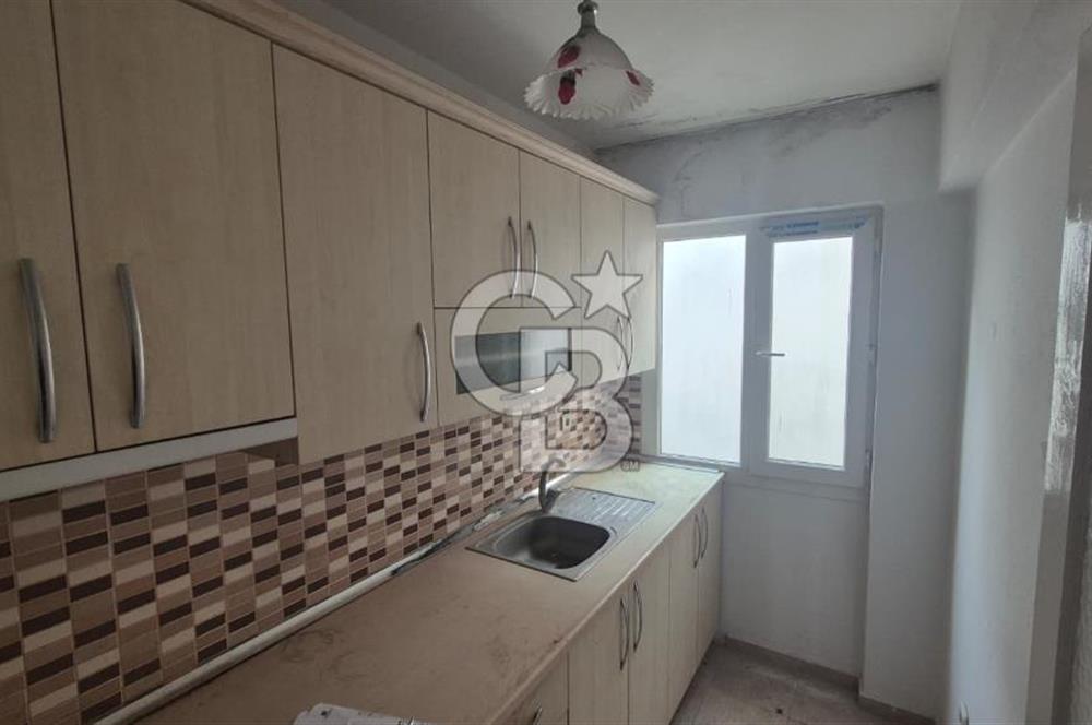 Karşıyaka Alaybey 'de Kiralık Bakımlı 2+1 Daire