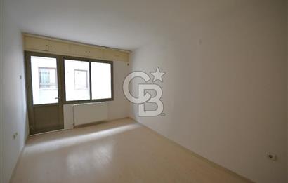 İzmir Karşıyaka Yalısında Satılık Ful Deniz manzaralı 3+1 Daire