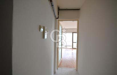 İzmir Karşıyaka Yalısında Satılık Ful Deniz manzaralı 3+1 Daire