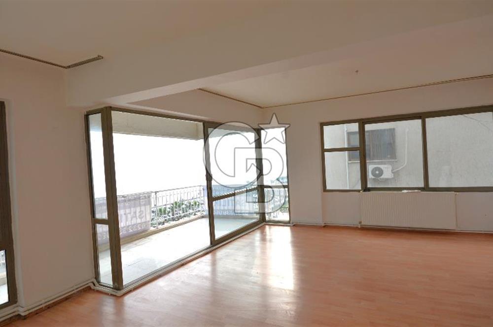 İzmir Karşıyaka Yalısında Satılık Ful Deniz manzaralı 3+1 Daire