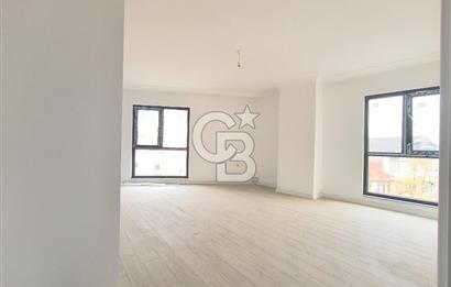 İZMİT MEHMETALİPAŞA'DA CADDE ÜZERİ KİRALIK 1+1 55 m. OFİS