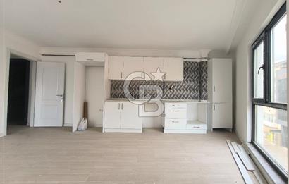 İZMİT MEHMETALİPAŞA'DA CADDE ÜZERİ KİRALIK 1+1 55 m. OFİS