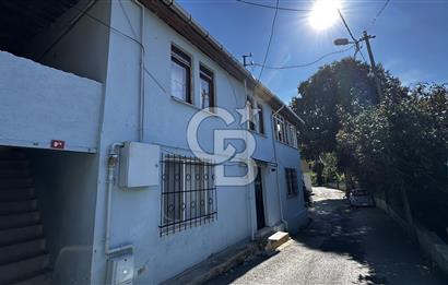 Kuleli'de Boğaz Manzalı Satılık 2 Katlı Bahçeli Müstakil Ev