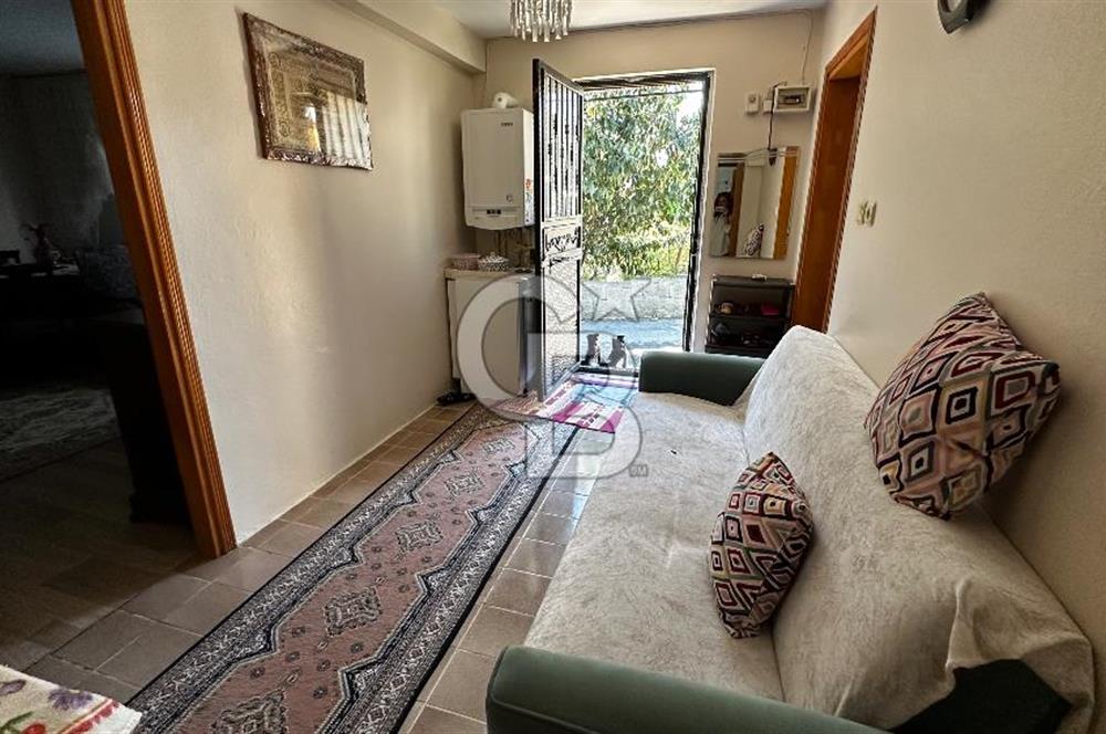 Kuleli'de Boğaz Manzalı Satılık 2 Katlı Bahçeli Müstakil Ev