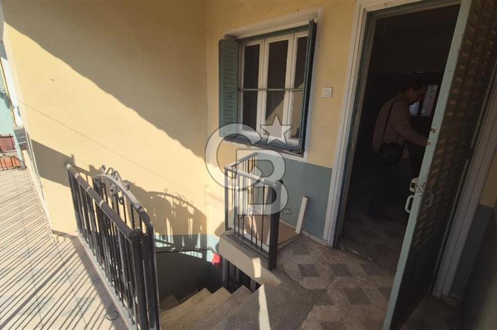 Bornova Kazımdirik'te Merkezi Konumda Kiralık 3+1