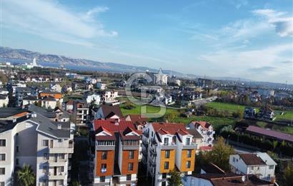 GÖLCÜK YAZLIK YENİ MAH. SATILIK LÜKS 3+1 ARA KAT DAİRE