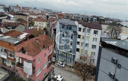 İZMİT MEHMETALİPAŞA'DA CADDE ÜZERİ KİRALIK 1+1 55 m. OFİS