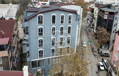 İZMİT MEHMETALİPAŞA'DA CADDE ÜZERİ KİRALIK 1+1 55 m. OFİS