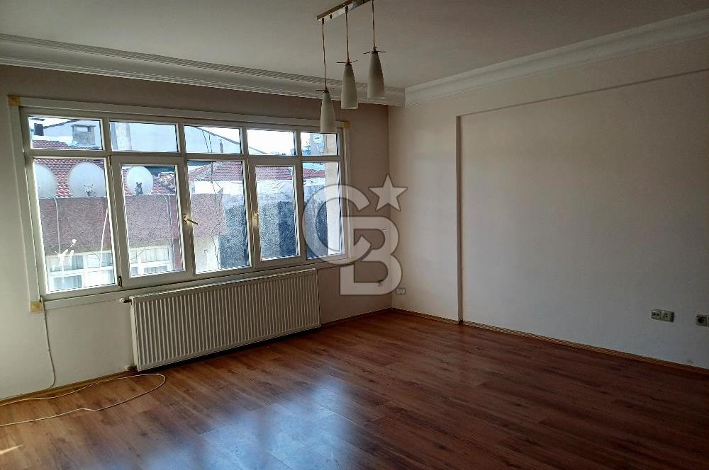 BAKIRKÖY MERKEZ – EBU ZİYA CADDESİ PARALELİNDE DENİZ MANZARALI DUBLEKS DAİRE!!!