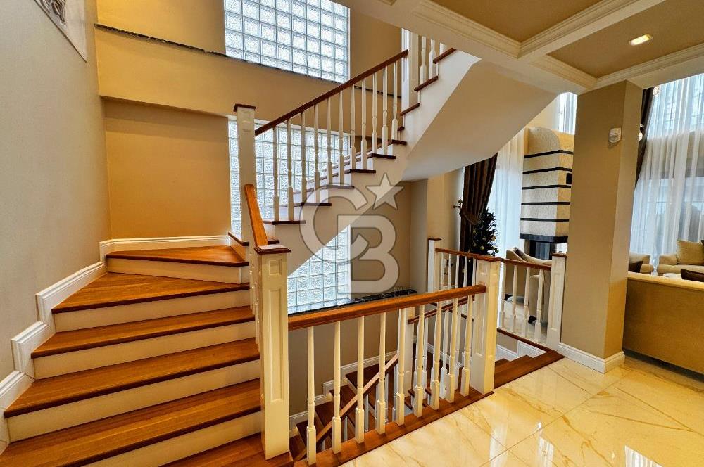 ŞİLE ÇAVUŞ'TA 7+1 HAVUZLU TRİPLEKS LÜKS VİLLA