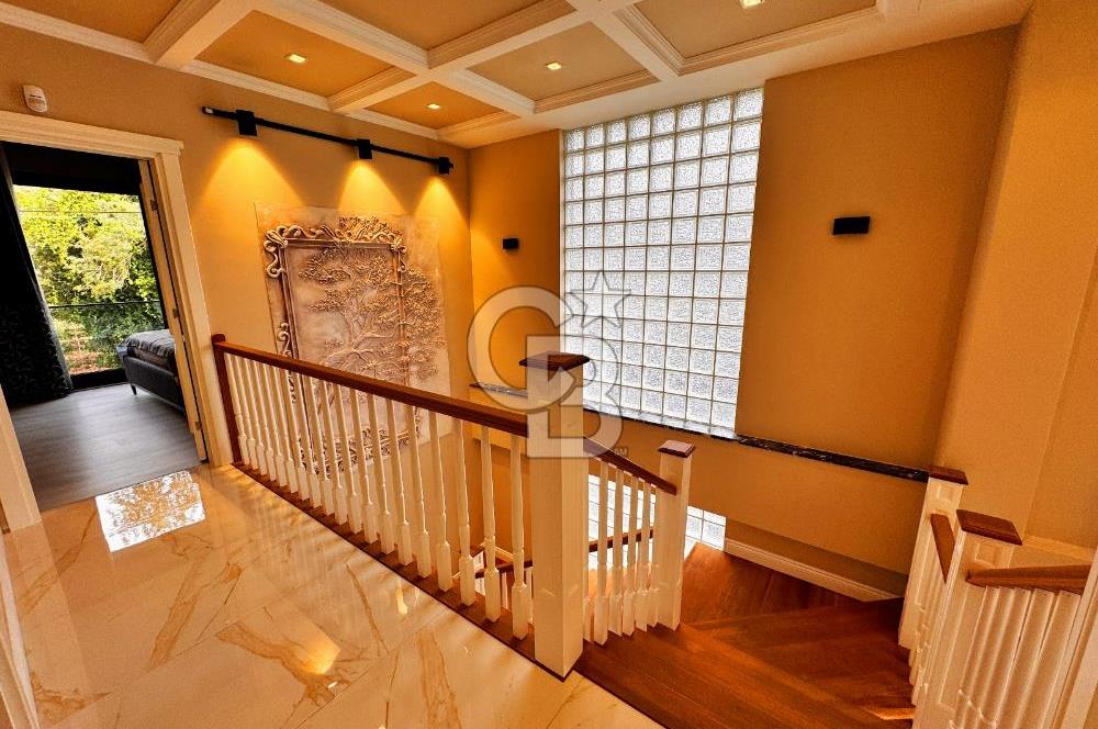 ŞİLE ÇAVUŞ'TA 7+1 HAVUZLU TRİPLEKS LÜKS VİLLA