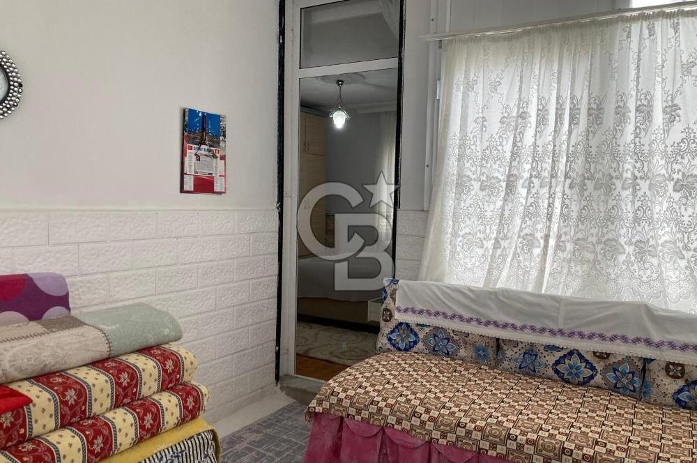 CB SMYRNA' DAN ALAÇATI' NIN KALBİNDE SATILIK MÜSTAKİL EV