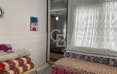 CB SMYRNA' DAN ALAÇATI' NIN KALBİNDE SATILIK MÜSTAKİL EV