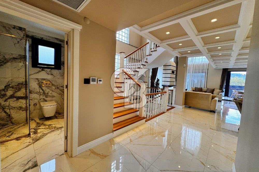 ŞİLE ÇAVUŞ'TA 7+1 HAVUZLU TRİPLEKS LÜKS VİLLA