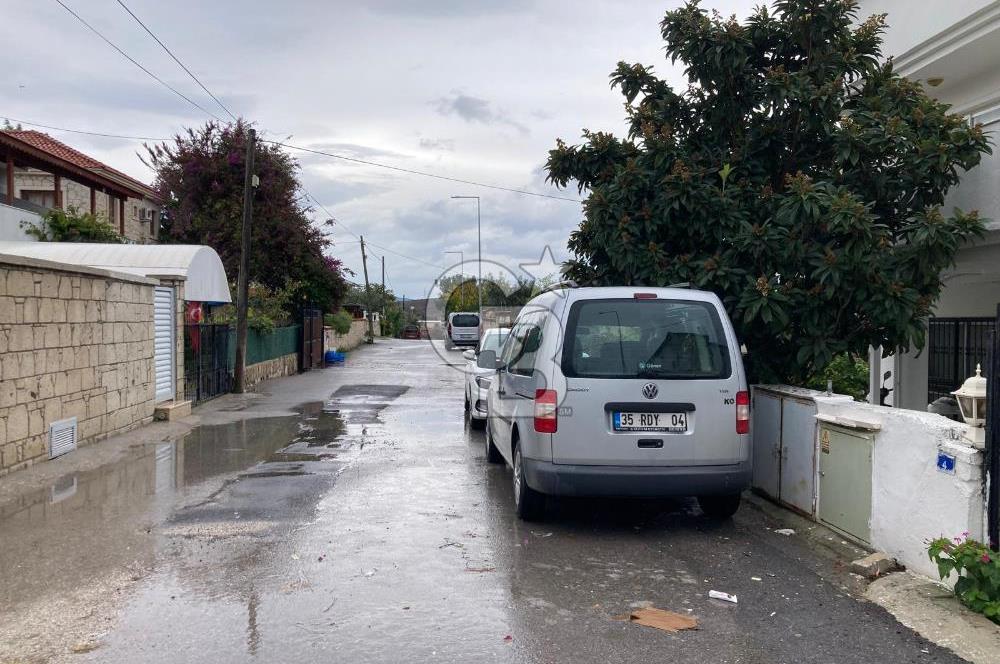 CB SMYRNA' DAN ALAÇATI' NIN KALBİNDE SATILIK MÜSTAKİL EV