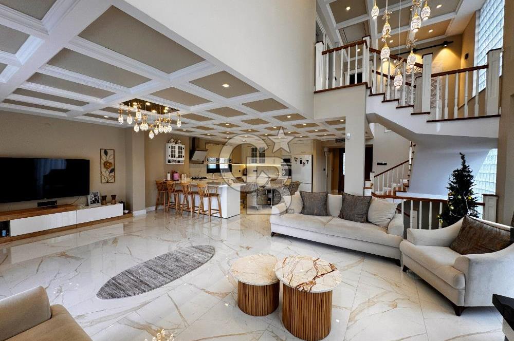 ŞİLE ÇAVUŞ'TA 7+1 HAVUZLU TRİPLEKS LÜKS VİLLA