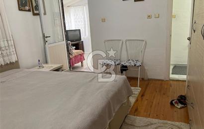 CB SMYRNA' DAN ALAÇATI' NIN KALBİNDE SATILIK MÜSTAKİL EV