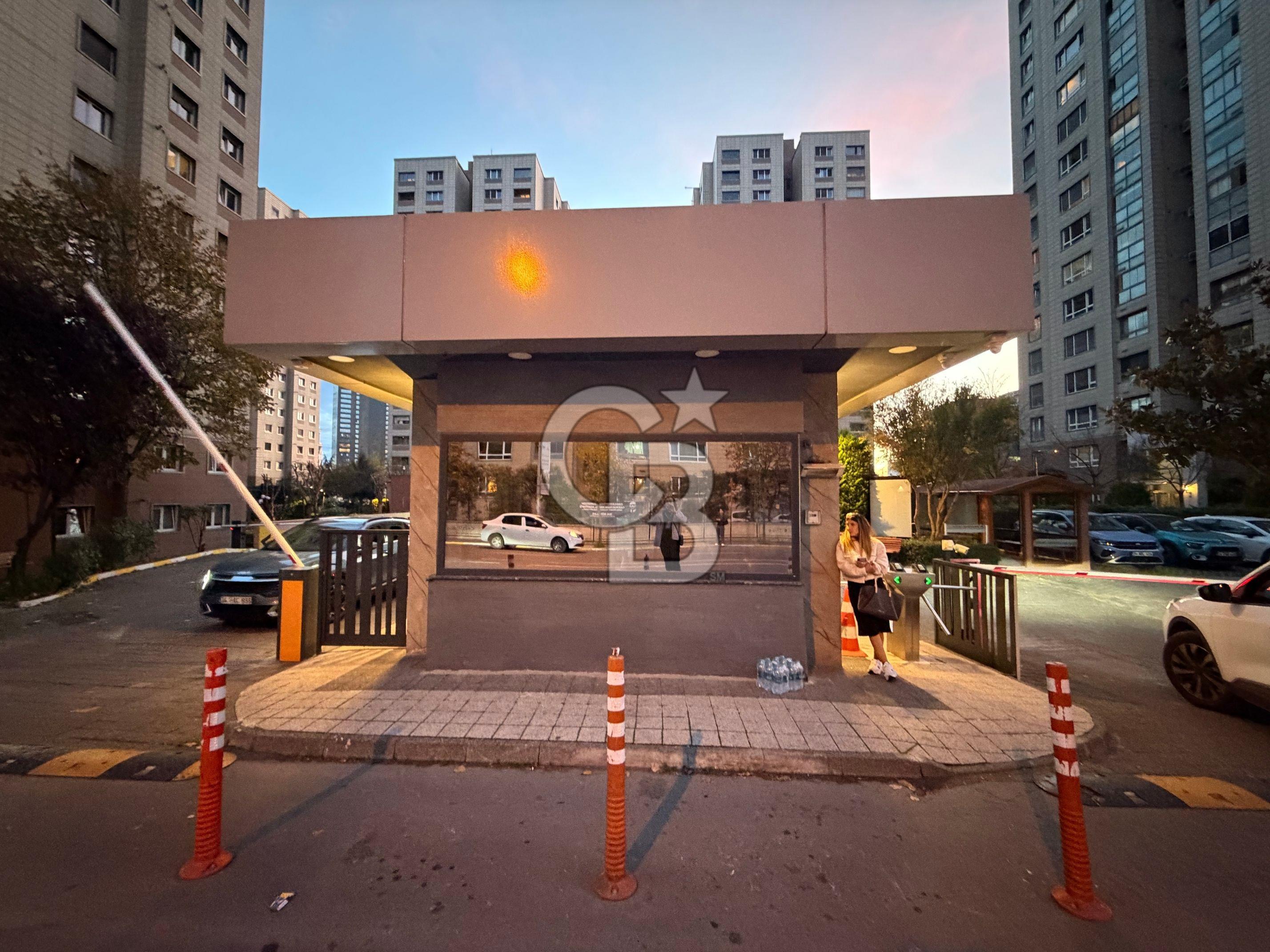 Ataşehir Kentplus 4+1 Satılık