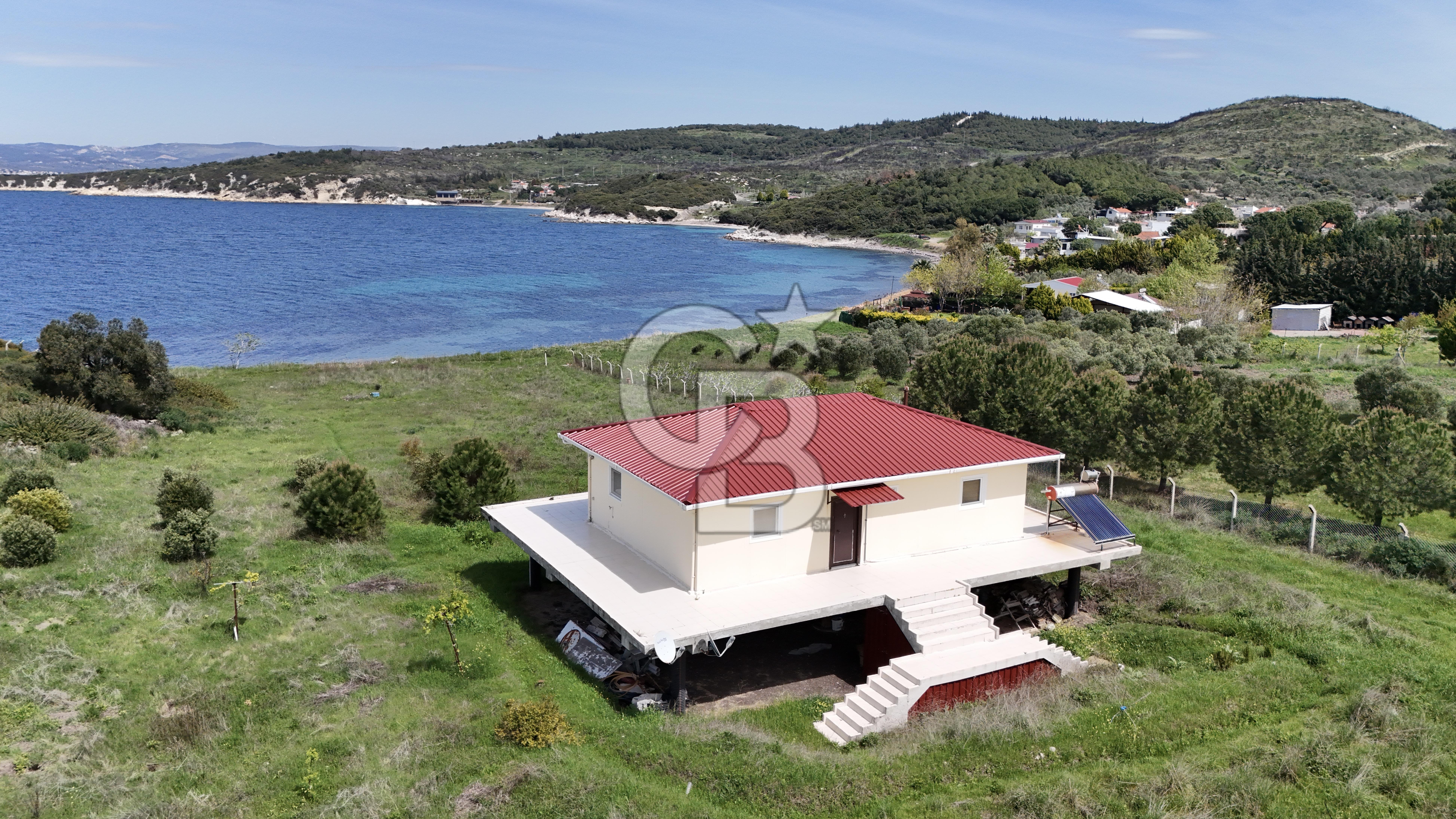 Aliağa Çaltılıdere Pınarcık'ta Denize Sıfır Müstakil 4.286 m2 Tarla 