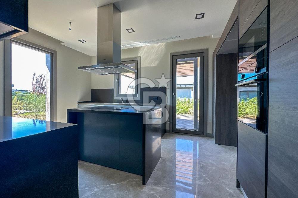 MESA YEŞİLYAKA SU ŞELALE MODEL 4+1 SATILIK VİLLA