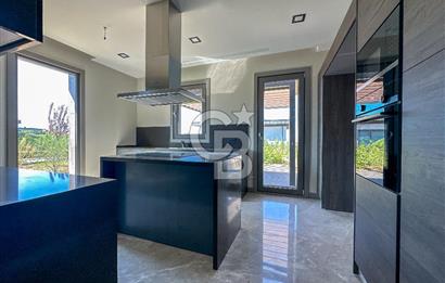 MESA YEŞİLYAKA SU ŞELALE MODEL 4+1 SATILIK VİLLA