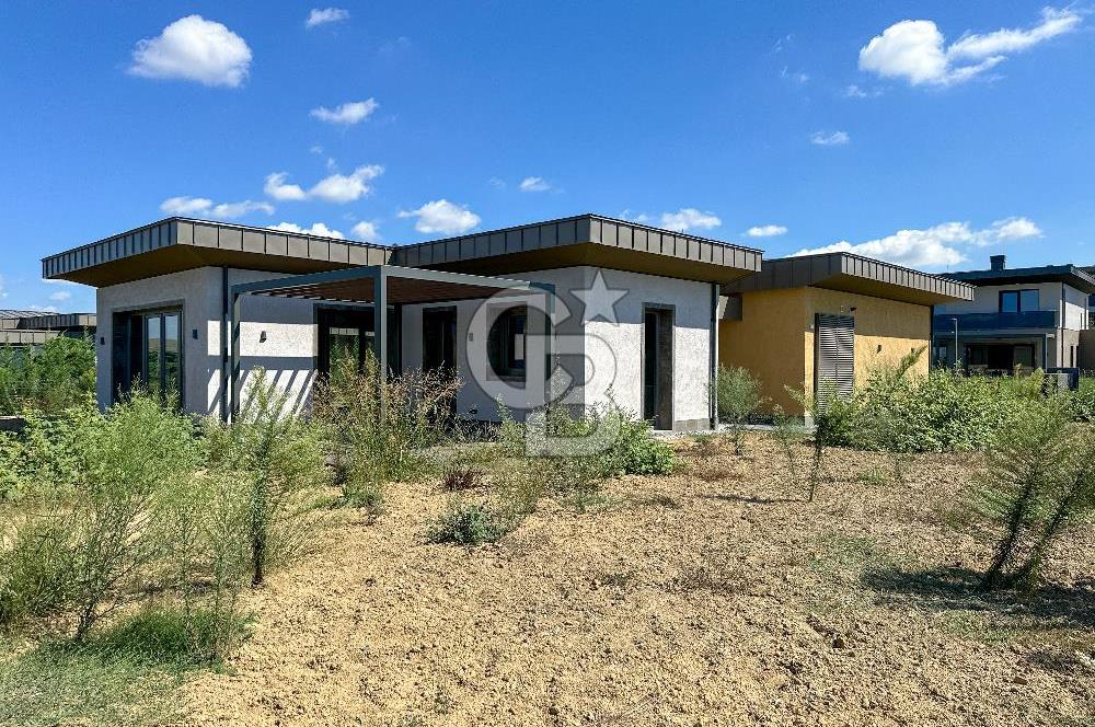 MESA YEŞİLYAKA SU ŞELALE MODEL 4+1 SATILIK VİLLA