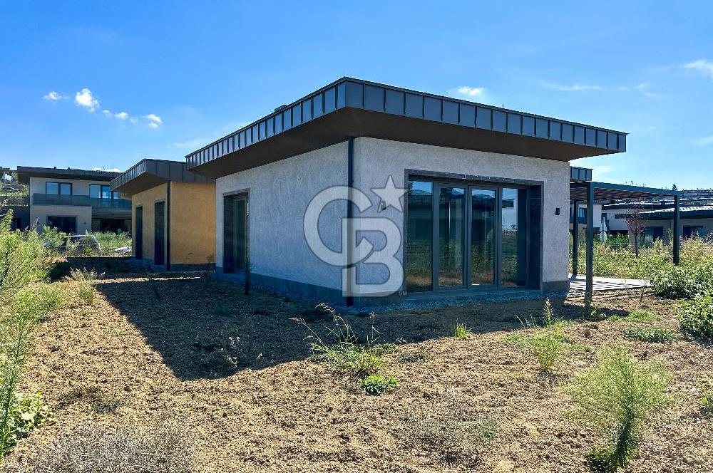 MESA YEŞİLYAKA SU ŞELALE MODEL 4+1 SATILIK VİLLA