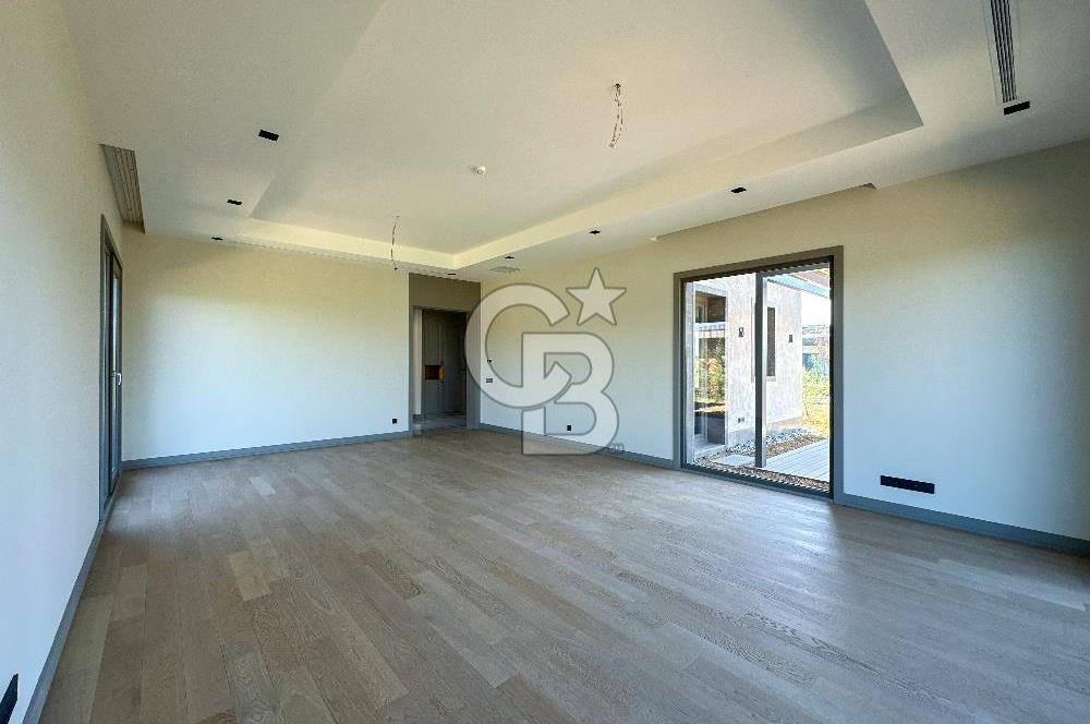 MESA YEŞİLYAKA SU ŞELALE MODEL 4+1 SATILIK VİLLA