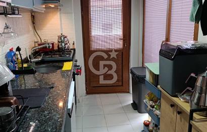 K&#252;&#231;&#252;kyalı İş merkezine Komşu Satılık 2+1 Daire