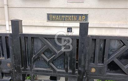 K&#252;&#231;&#252;kyalı İş merkezine Komşu Satılık 2+1 Daire