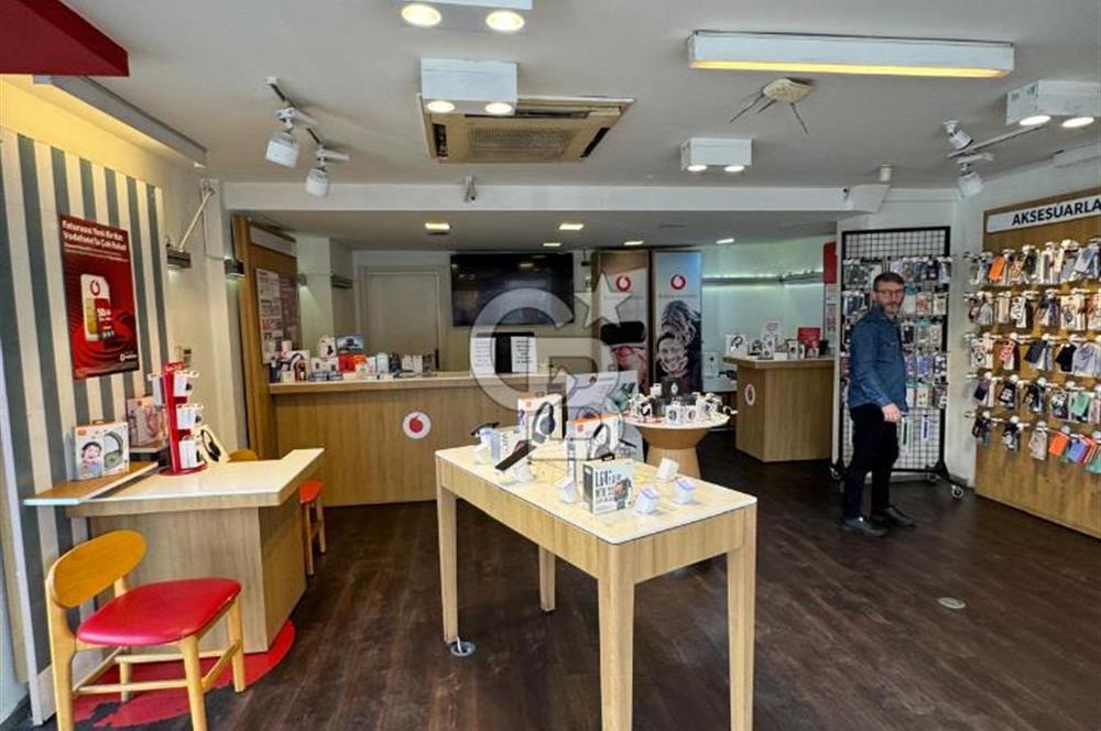 MALTEPE NİN DEĞERLİ LOKASYONUNDA YATIRIMA UYGUN KÖŞE DÜKKAN