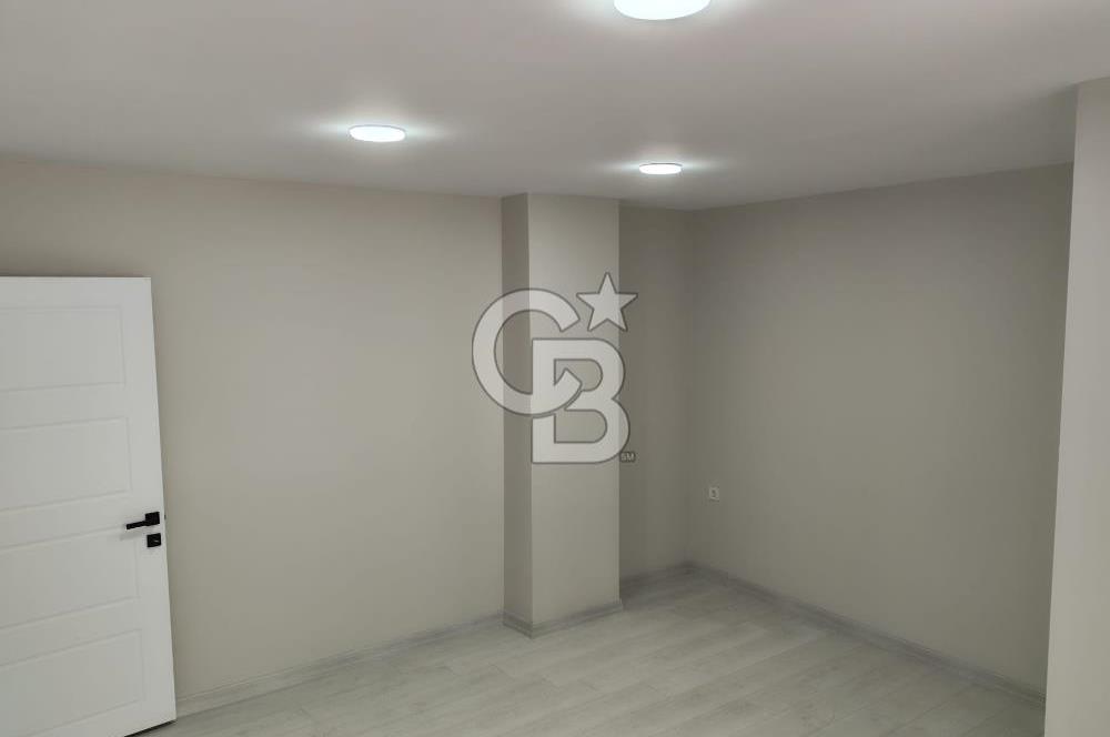 ÇEKMEKÖY'DE MERKEZE 8 DK MESAFEDE 3+1 GENİŞ SIFIR DAİRE