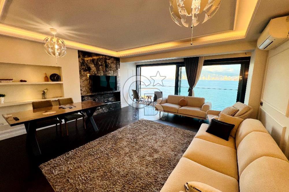 KARŞIYAKA ÖNÜNDEN YOL GEÇMEYEN 4+1 DUBLEKS EMSALSİZ YALI DAİRESİ